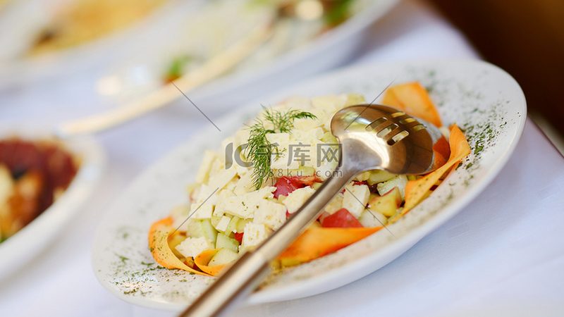 膨化食品保质期一般多久开封后